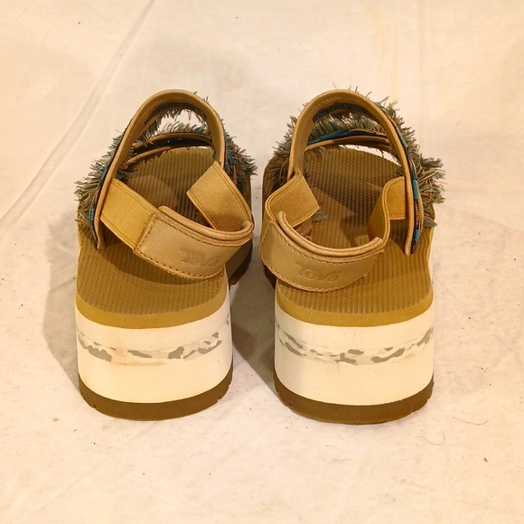 🔥 NWOT Teva Multicolor Southwest Aztec Print Platform Wedge Sandals - Picture 7 of 16